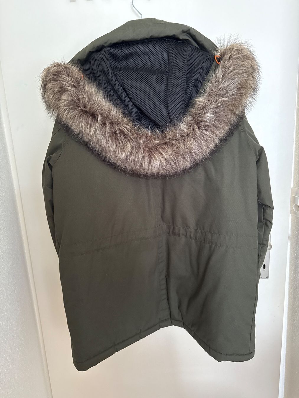 Jacken: Mantel Parka M – Gebraucht aus Horgen von linuxrp 9