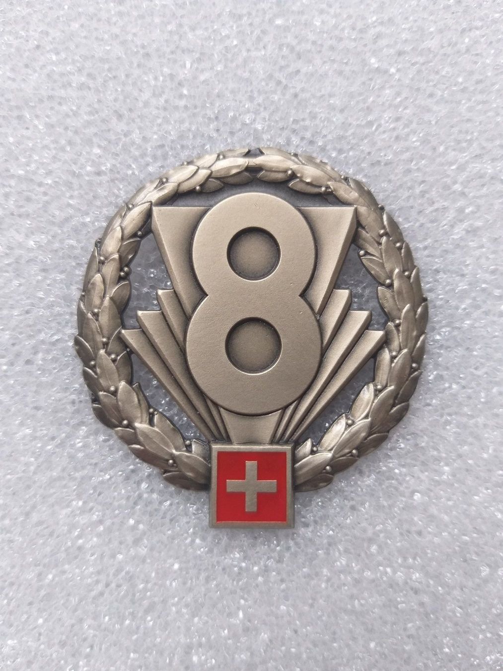 Placchette & Badge: Béretemblem Felddivision 8 Variante 2 – Nuovo (secondo la descrizione) da Bauma venduto da SwissMilitaria