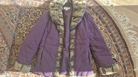 Winterjacke Damen lila mit Kunstfellbesatz gebraucht