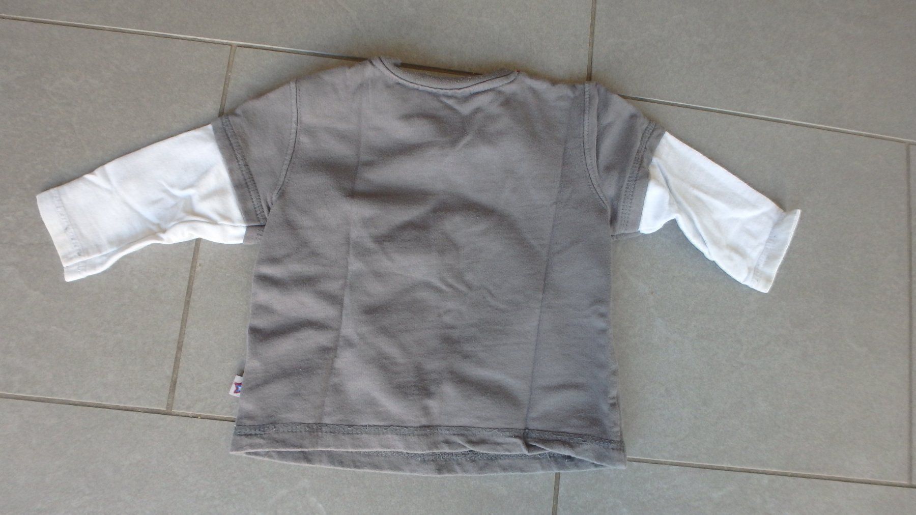 Maglioni & Felpe: Pulli von Baby Gr 80 – Usato da Riehen venduto da India13 2