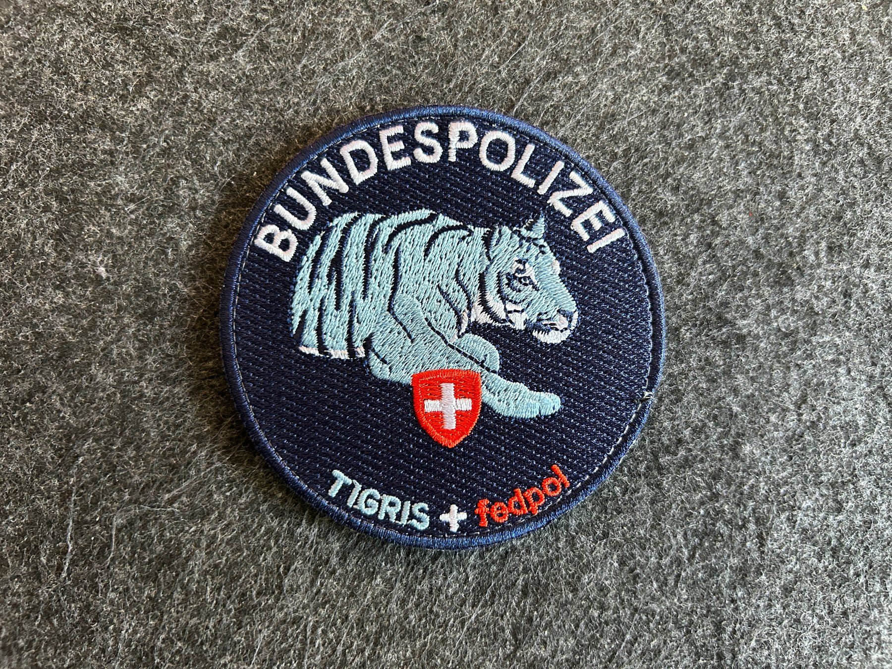 Plaquettes & Badges: Patch Bundespolizei TIGRIS fedpol – D'occasion à Berikon par DGC-1995