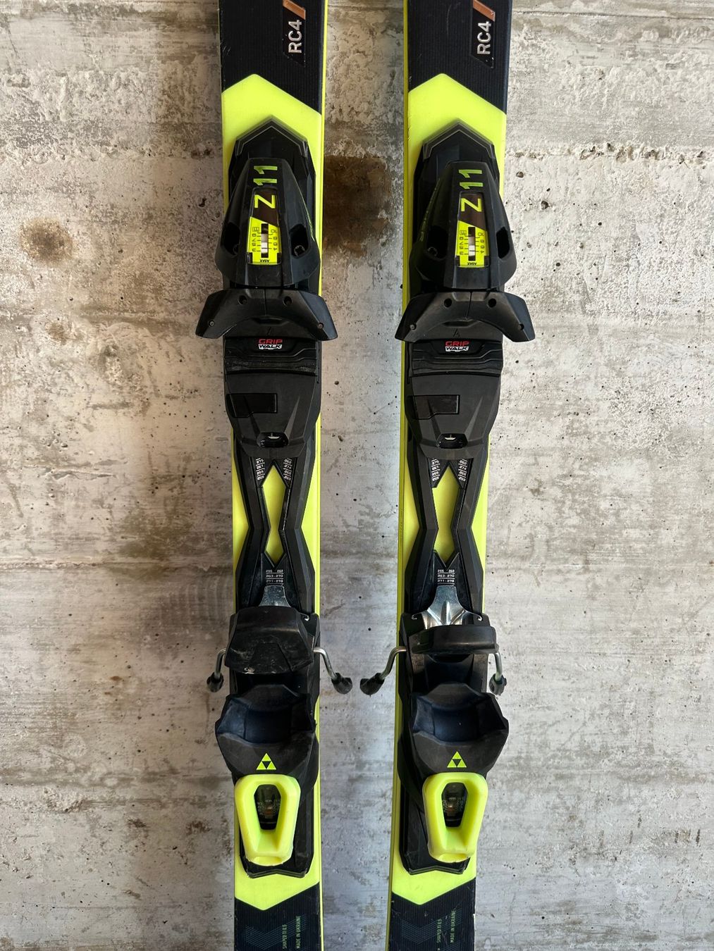 Fischer Skis: Fischer RC4 RCS Ski 155CM 2025 – Gebraucht aus Emmenbrücke von karkarkar 3