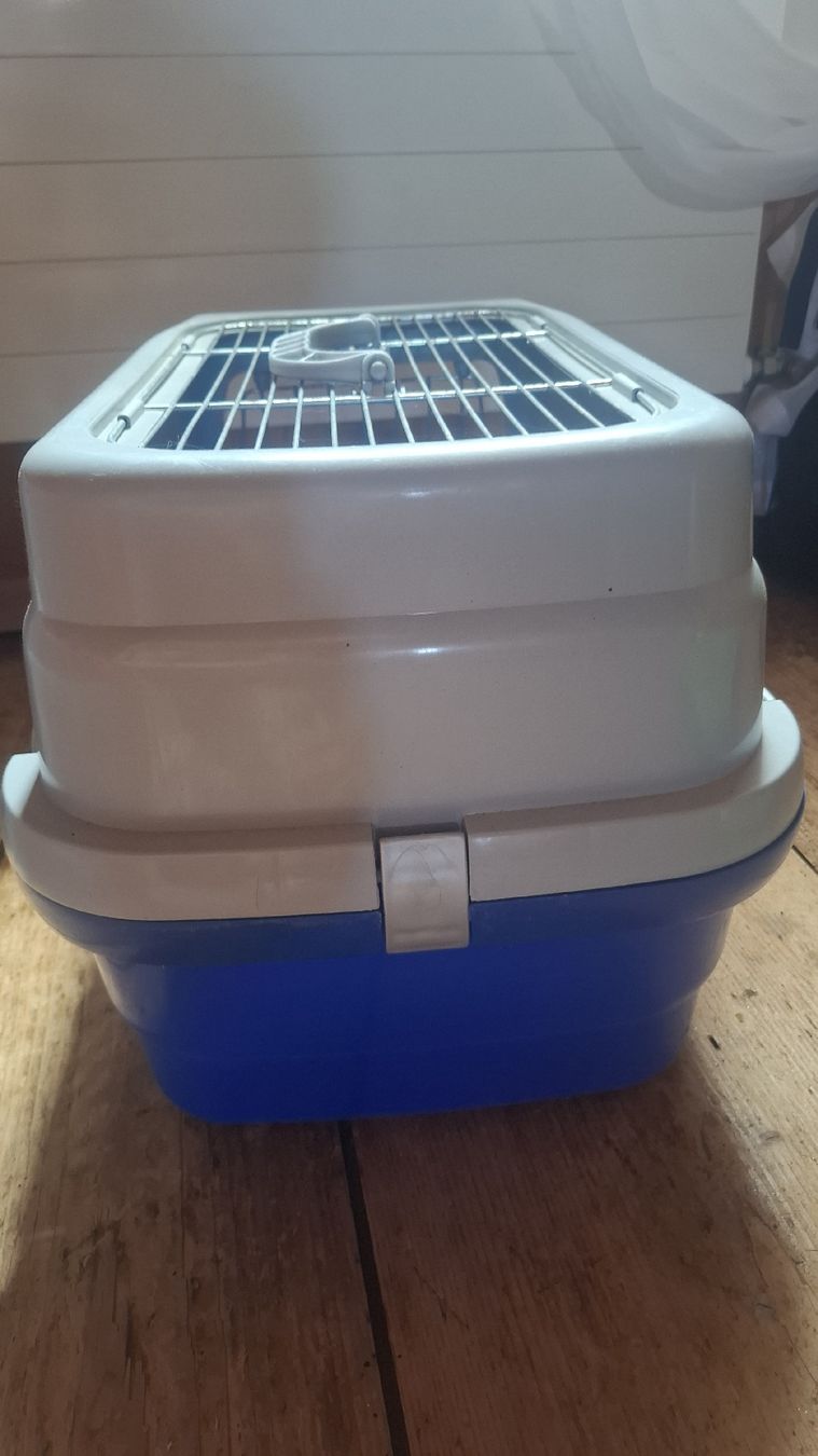 Käfige, Transport & Sicherheit: Transportbox Kleintier – Gebraucht aus Ebnat-Kappel von Aibur 3