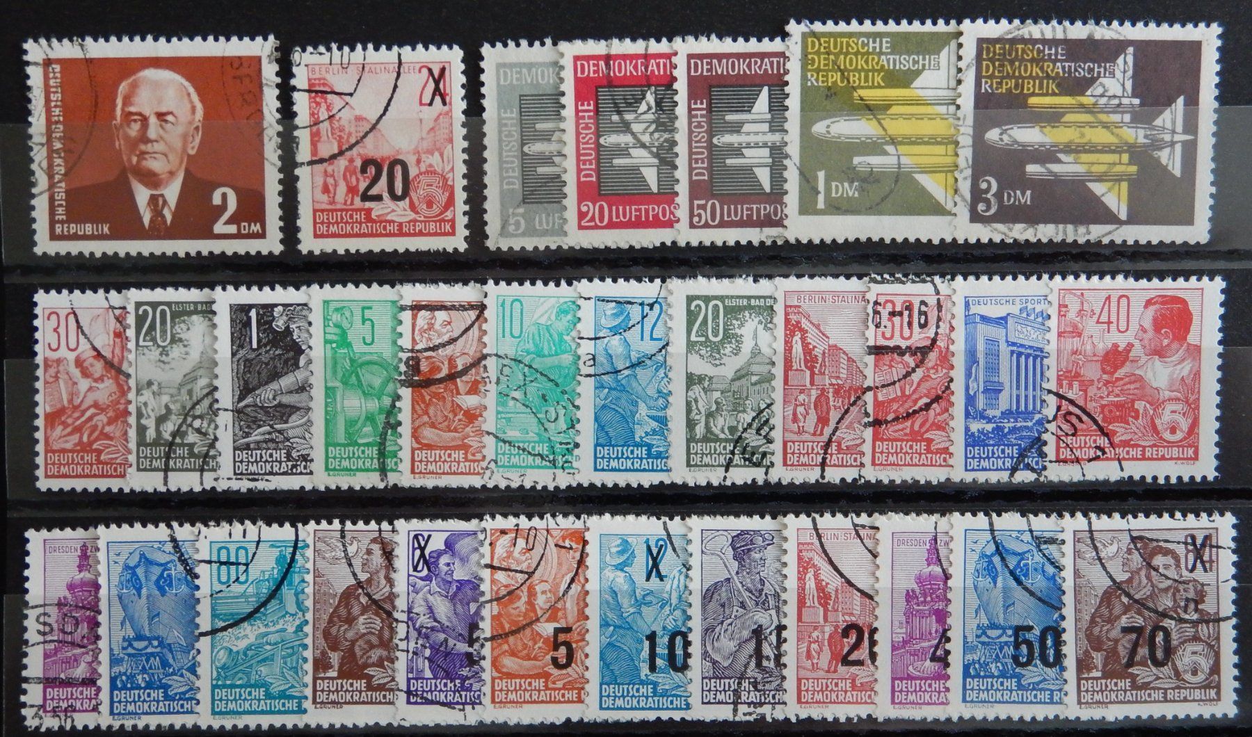 Tous les timbres: DDR Lot V – D'occasion à Zürich par Muehlekauf