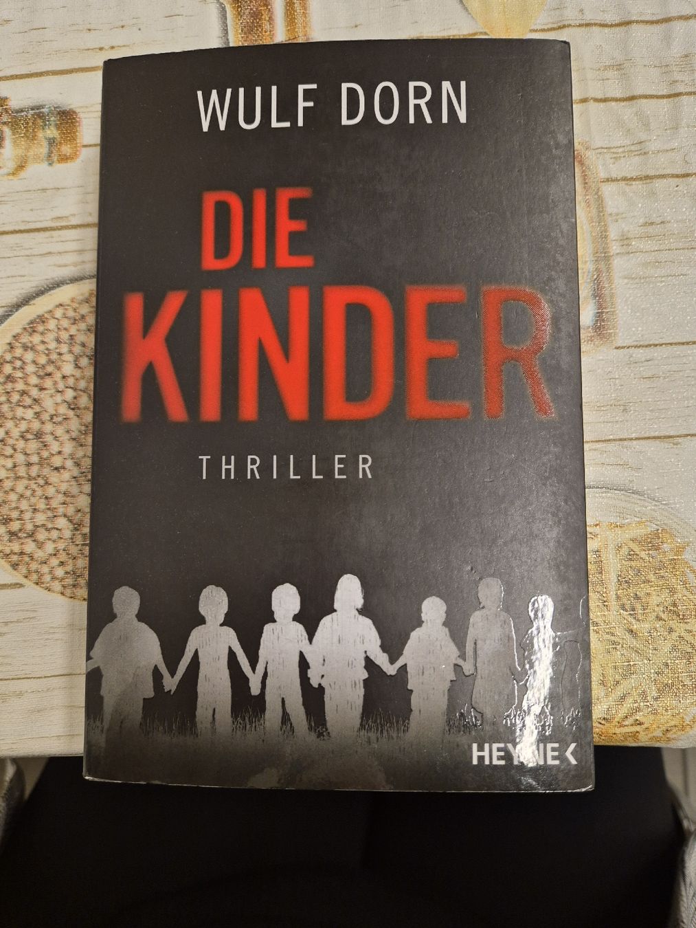 Libri: Wulf Dorn Buch - Die Kinder Thriller – Usato da Riehen venduto da Vaniisha13