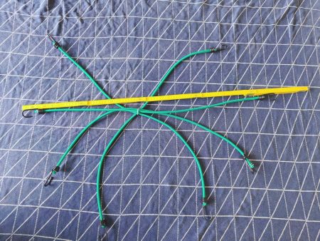 Gepäckspinne grün mit Haken gebraucht guter Zustand