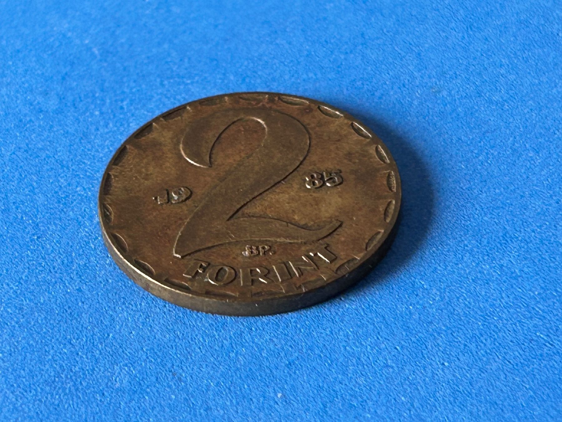 Tutti le monete: Hungary - 2 Forint 1985 – Usato da Corcelles NE venduto da AJKader 8