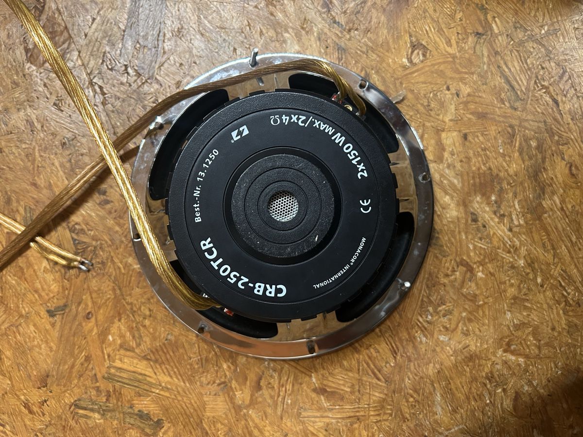 Haut-parleurs: Auto Subwoofer – D'occasion à Bubendorf par Jonaels 6