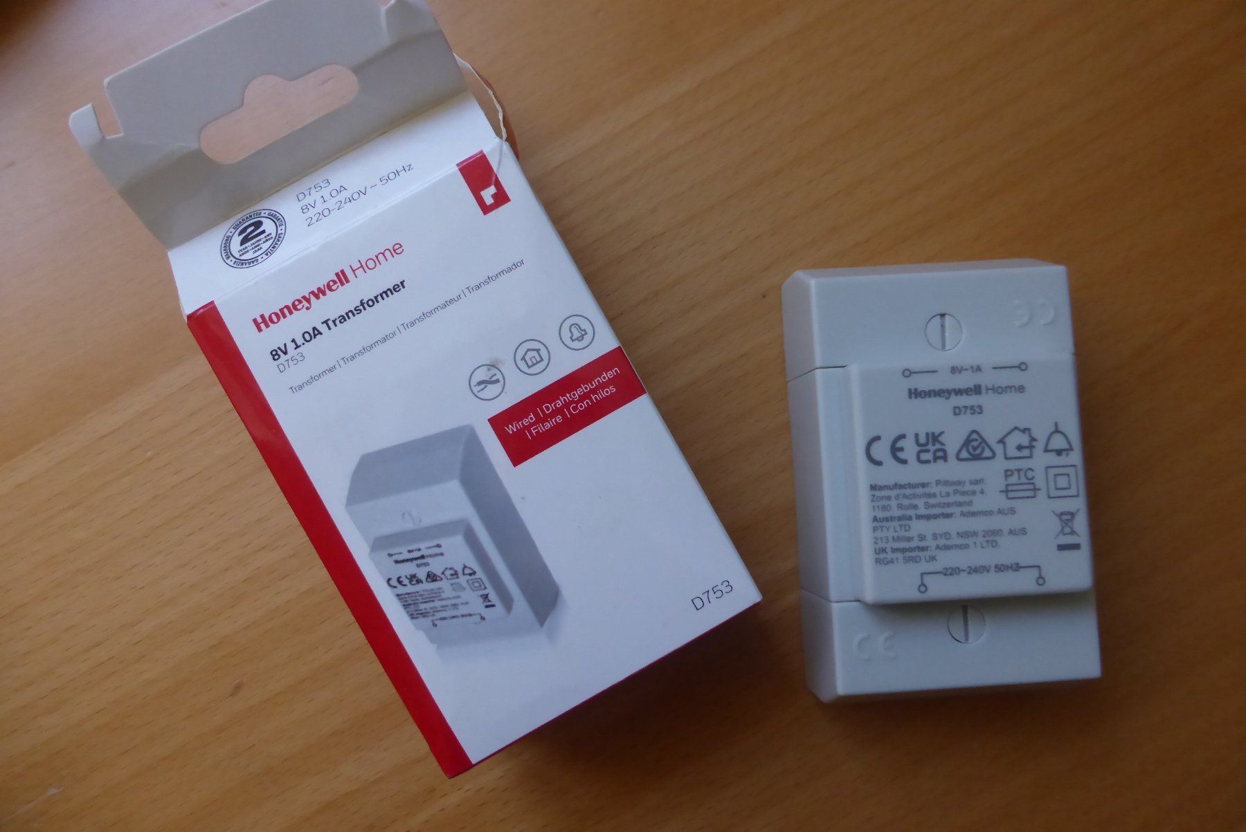Libri: Transformer Honeywell drahtgebunden – Nuovo e nell'imballaggio originale da Brunnadern venduto da vapiano