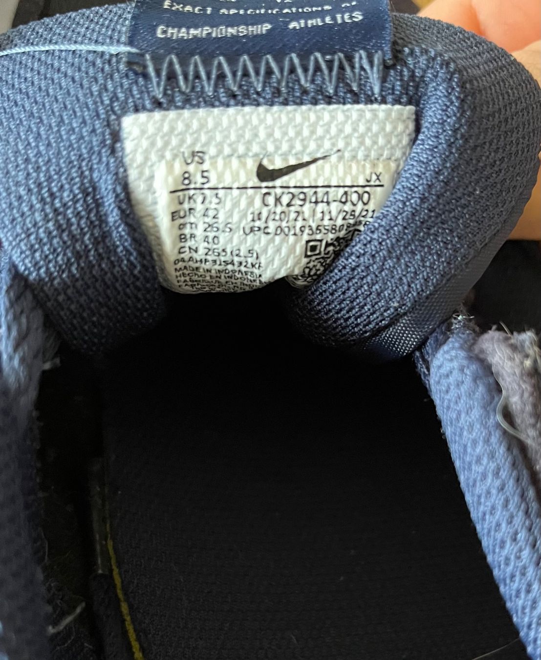 Nike Scarpe da uomo: Baskets Nike - taille 42 - bleues marines – Usato da Sion venduto da Nelsonkatz 3