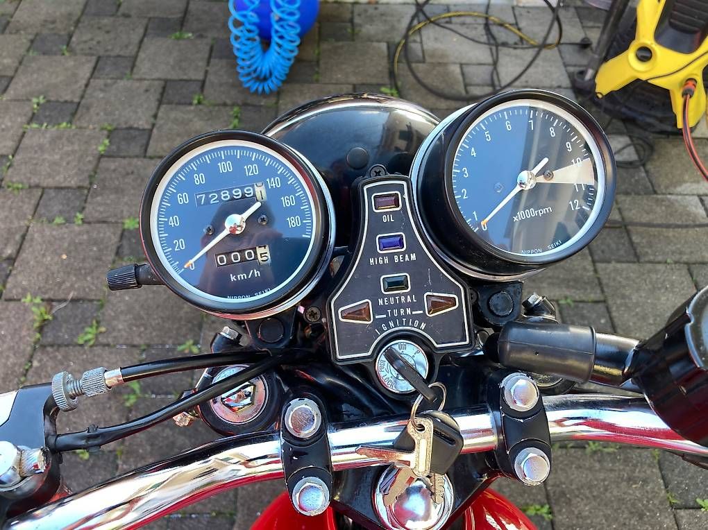 Strada: Honda CB400 Four – Usato da Selzach venduto da Samsonizer 2