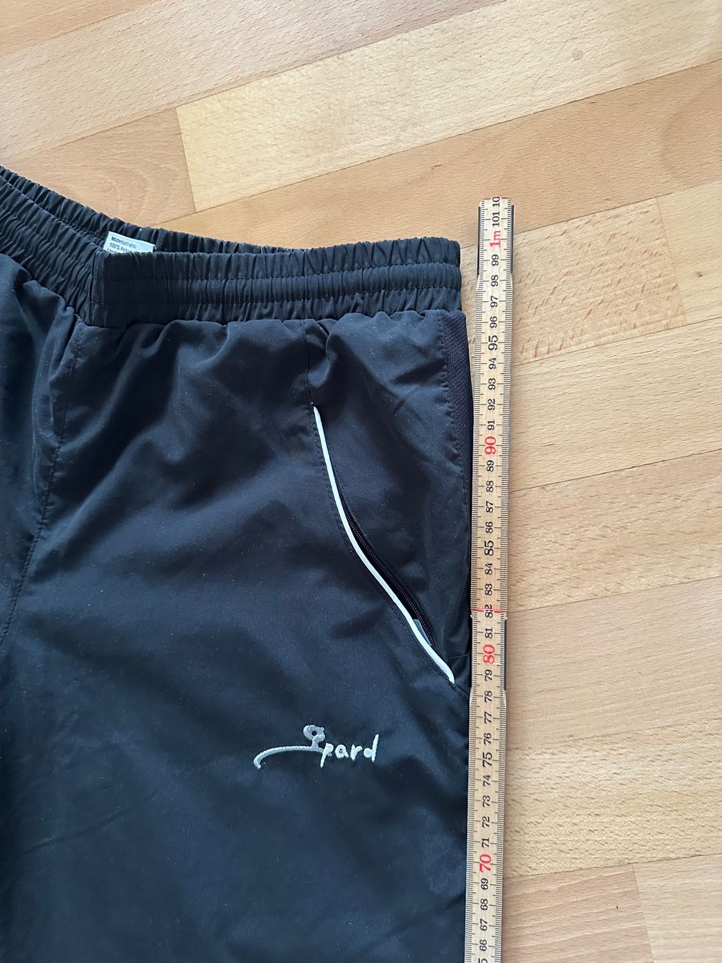 Pantaloni: Trainerhose Gpard – Usato da Liestal venduto da FlomiVivi 4