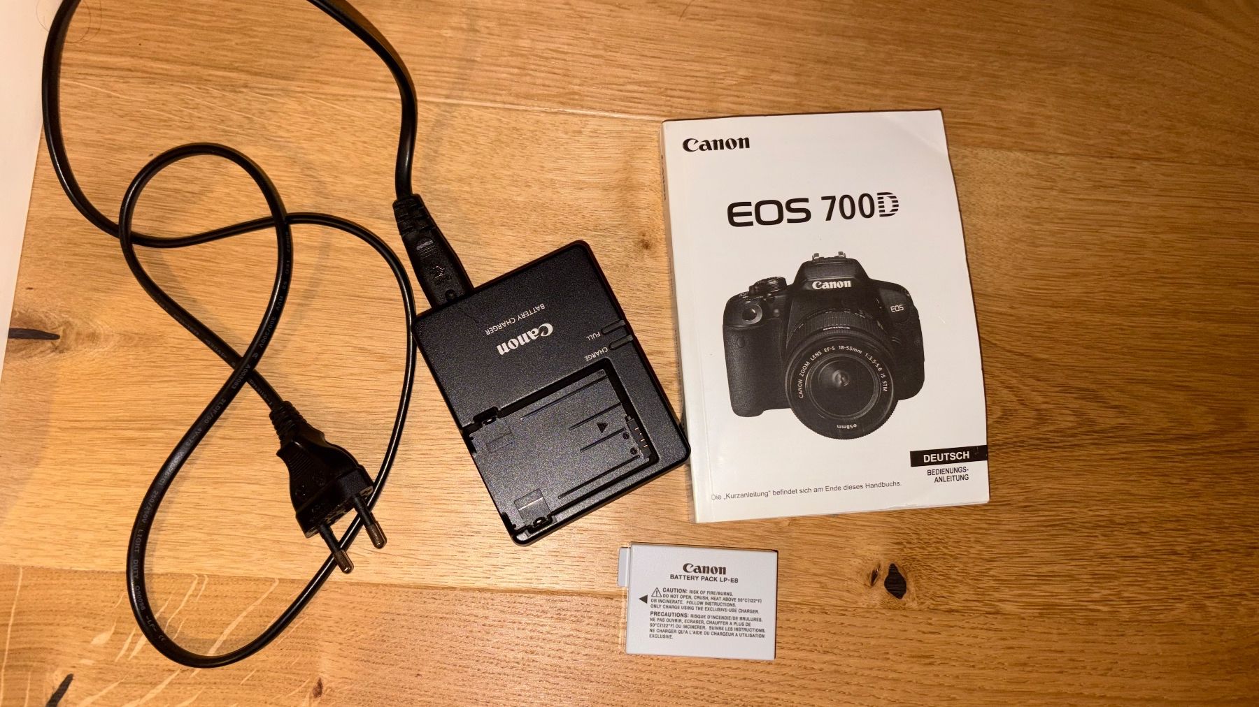 Canon Kamera: Canon EOS 250D Spiegelreflexkamera mit 2 Objektiven – Gebraucht aus Bichwil von lau_b872 8