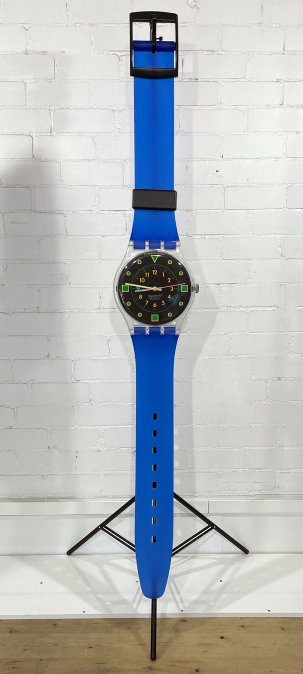 Swatch Uhren: Swatch Wanduhr original – Gebraucht aus Grasswil von Mydodo