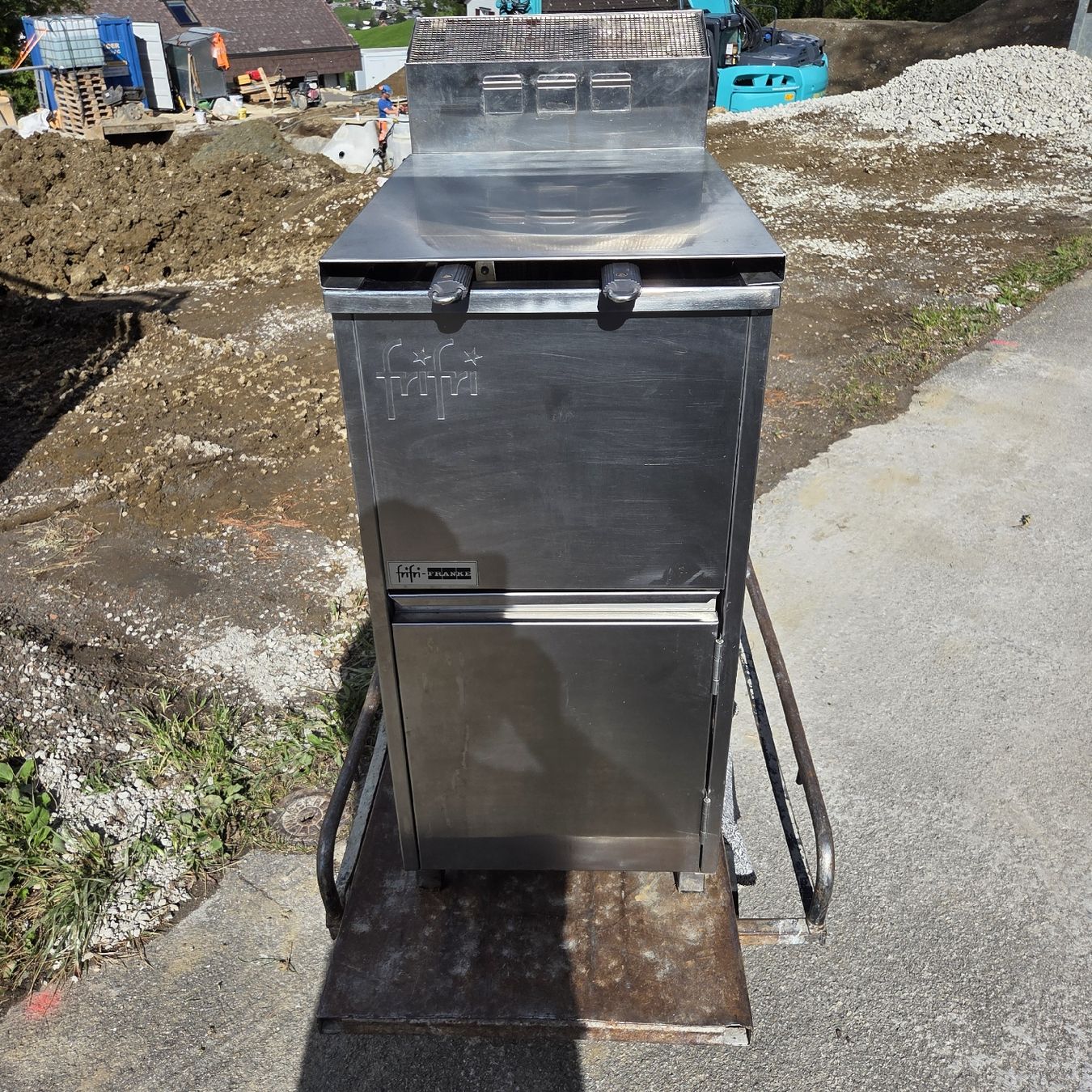 Elettrodomestici da cucina: Gas Fritture – Usato da Unterwasser venduto da guido90 5
