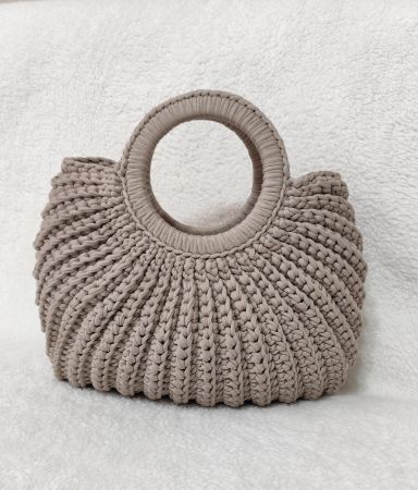 Handgefertigte Häkeltasche
