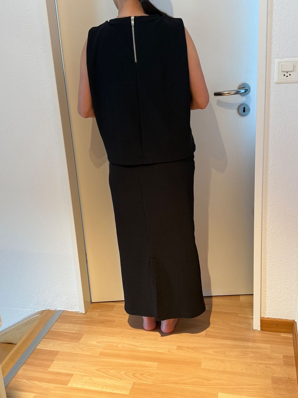 Röcke: Sommer Set: Elegantes, schwarzes Kleid – Gebraucht aus Birmensdorf ZH von T_Richard 1