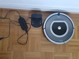 iRobot Roomba - Aspirateur Robot batterie neuf