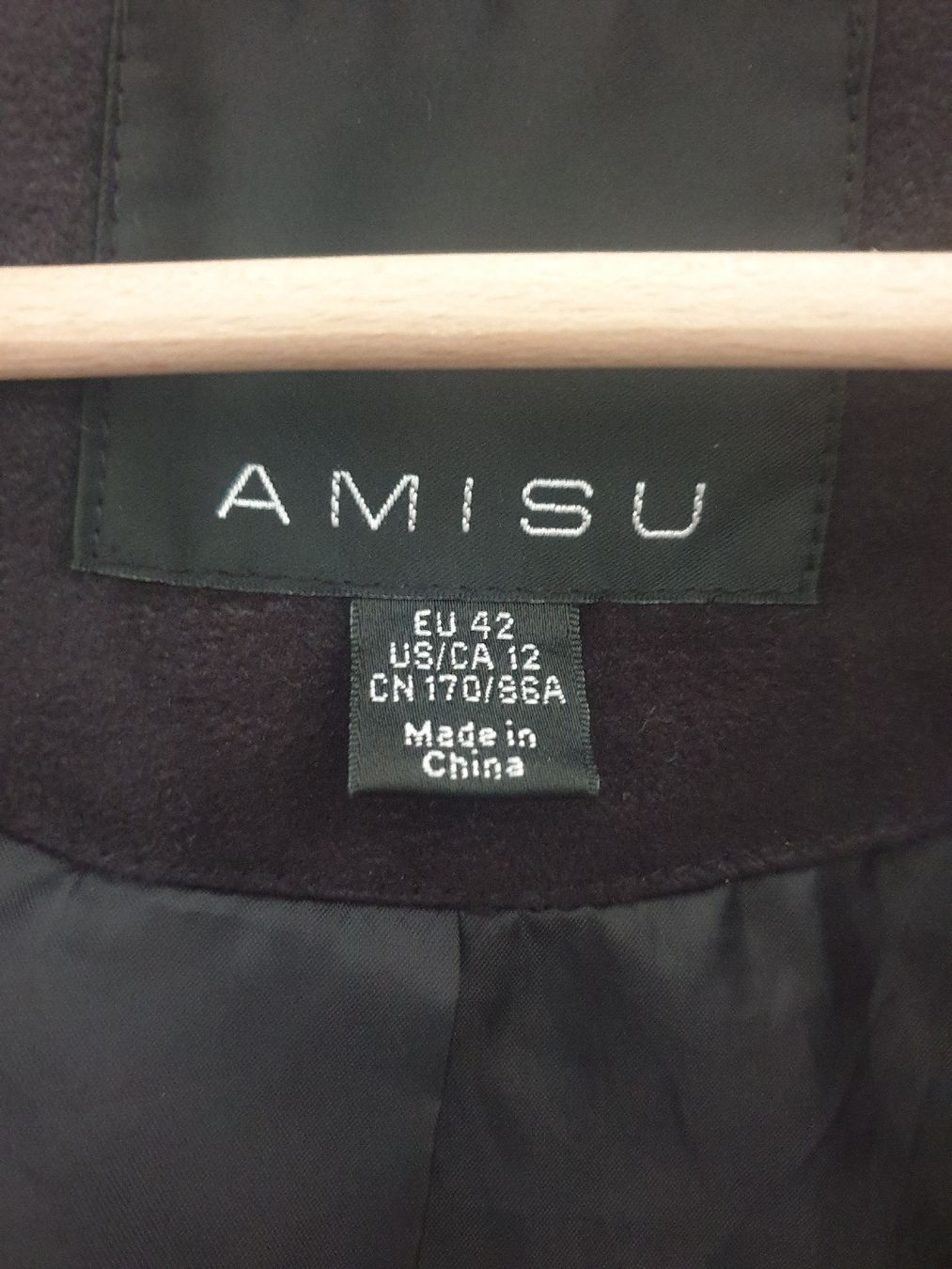 Giacche: Schwarze Jacke von AMISU – Usato da Winterthur venduto da ets_yvn2 3