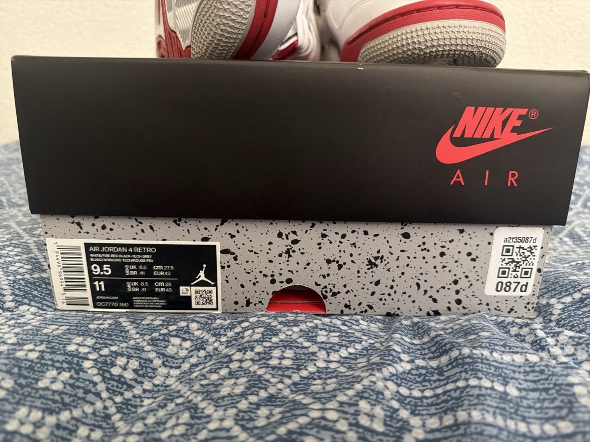 Jordan Herrenschuhe: Air Jordan 4 fire red 2020 – Neu und originalverpackt aus Collombey von mel_wyb8 1