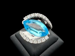 Topaz 6.8c Brillanten 1.1c Ring 18k WG Grösse 56 *S2304