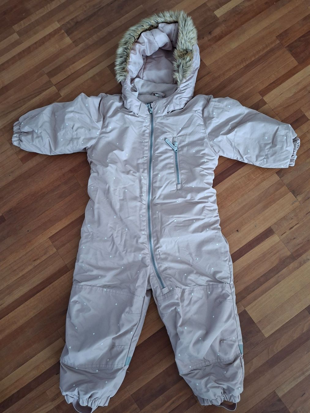 H&M Anzüge: Skianzug Gr. 92 – Gebraucht aus Münchenbuchsee von lanereal