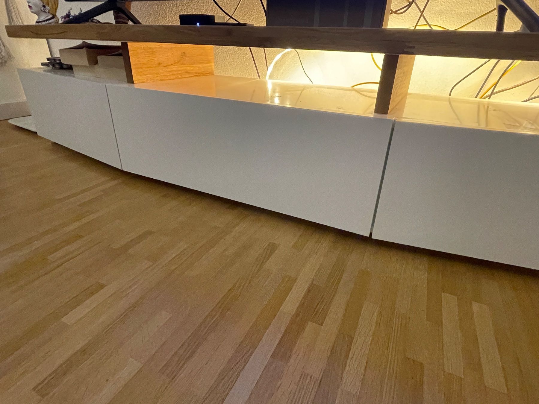 Mobili TV: Lowboard aus Massivholz – Usato da Feusisberg venduto da Kut_2ncc 3