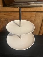 Etageren 2-stufig weiss Metall guter Zustand