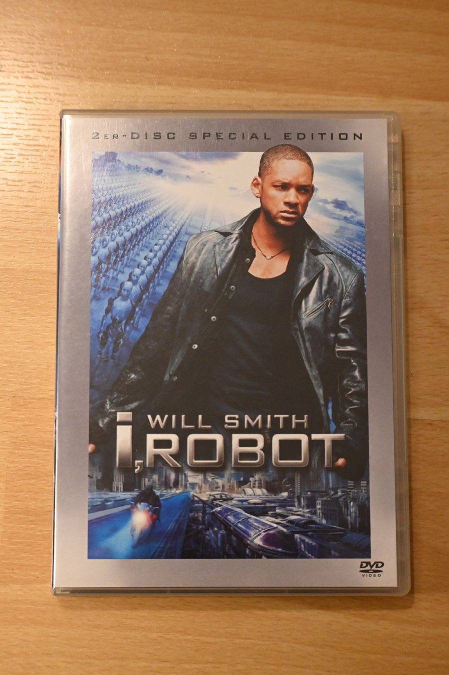 Tutti i DVDs: I, Robot - Will Smith - Special Edition DVD - – Usato da Horw venduto da kse_cmd6