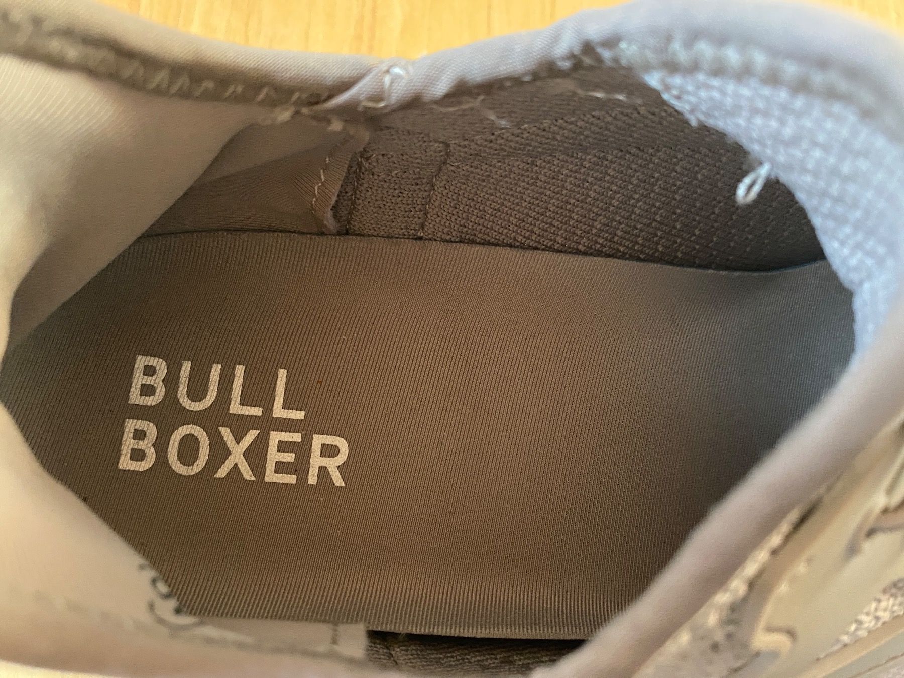 Scarpe da uomo: Schuhe,  Sneaker Bull Boxer, Grösse 40 – Usato da St Gallen venduto da Berta343 5
