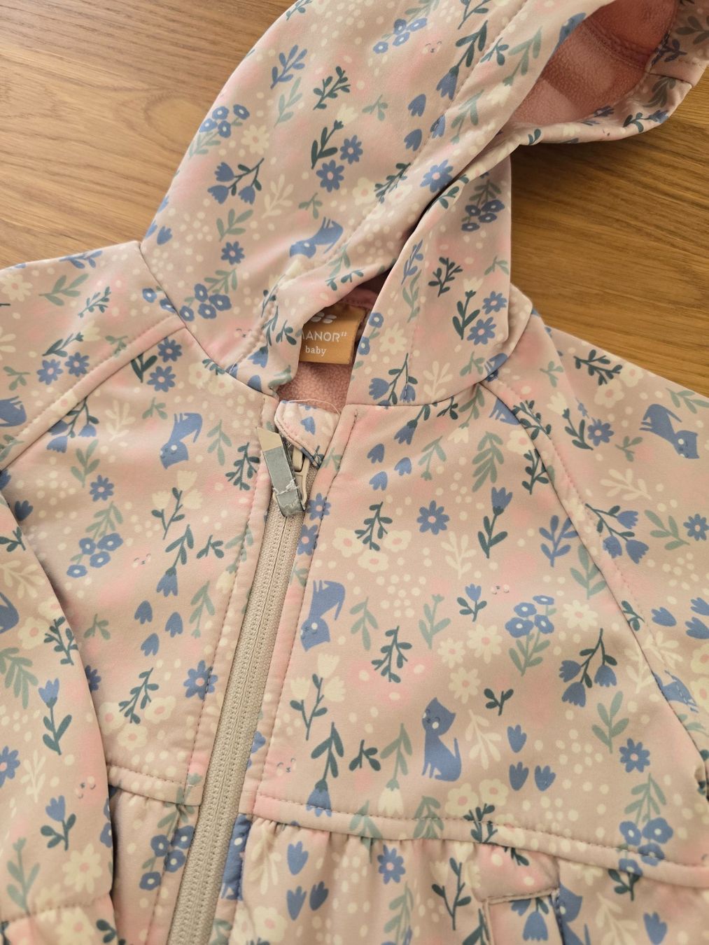 H&M Giacche & Cappotti: Softshell-Jacke Gr. 86 – Usato da Zäziwil venduto da Seisler 1