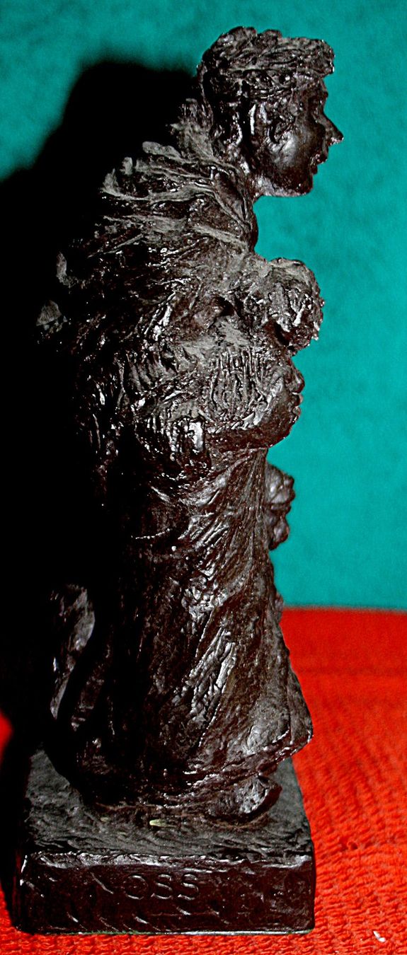 Sculture & Statue: Netje von Oss NL mit Hunde – Usato da Baar venduto da 2cvbaar 3