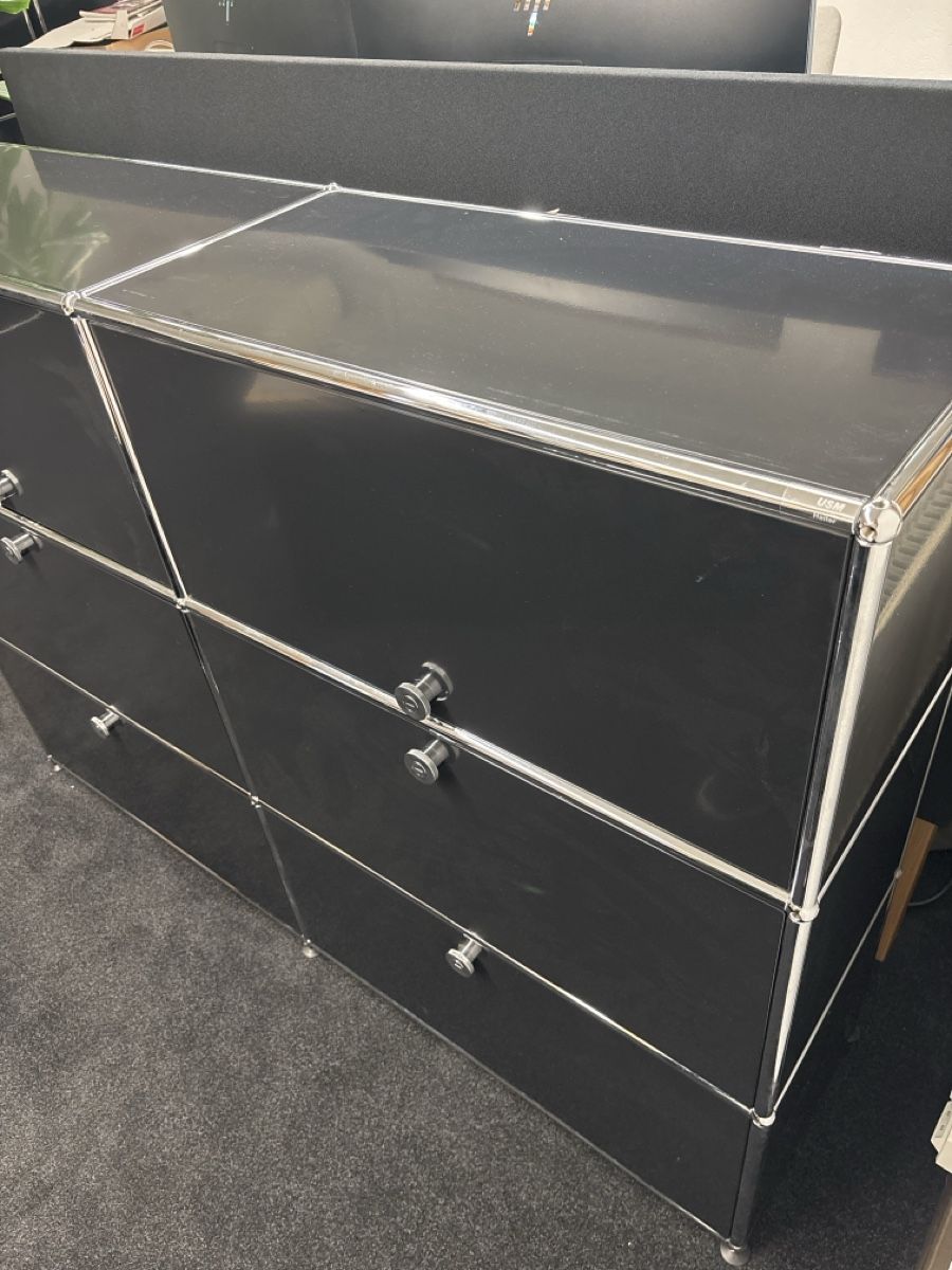 Scaffali: Meuble USM Haller Noir Graphite, Design Classique – Usato da Monthey venduto da LoveBrand 3