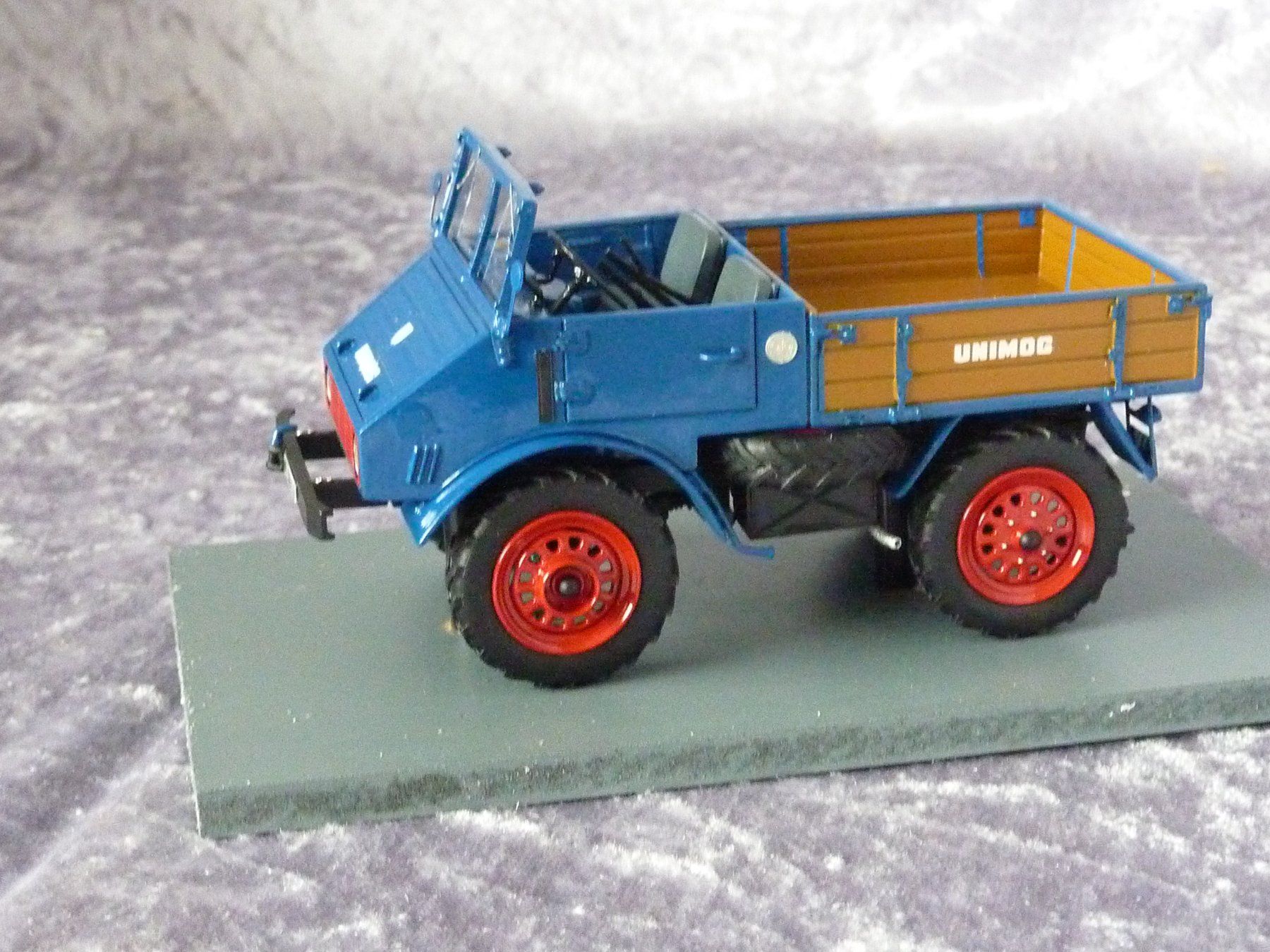 Schuco Kit di modellismo & Modellini statici: Unimog 401 1:32 – Nuovo (secondo la descrizione) da Dürrenäsch venduto da modellautos4you 2