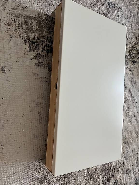 Staffa per monitor: IKEA Elloven Monitorerhöhung mit Schublade – Usato da Root venduto da mele2013