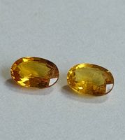 * Paire de saphirs jaunes de 6,7 x 4,8 mm / total 1.70 ct