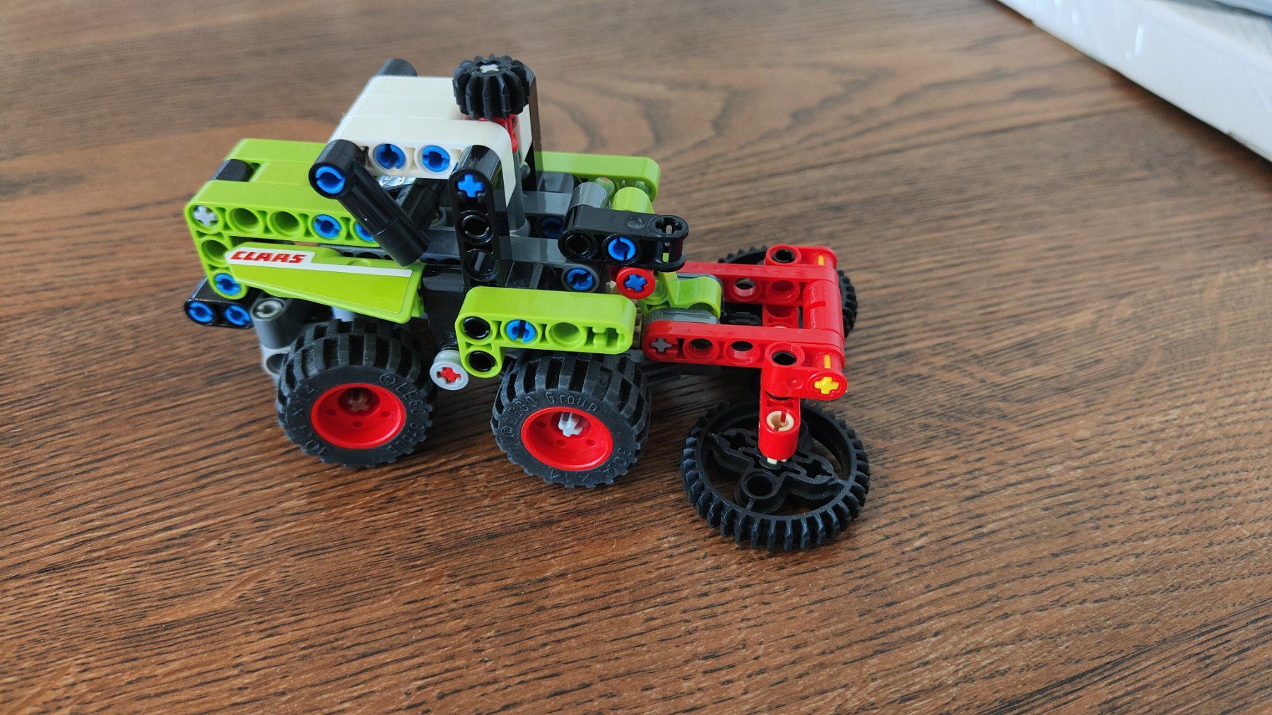 Technics Kit di costruzioni: Lego Technic mini Claas Traktor (2 Modelle) – Usato da Tann venduto da ansure75 1