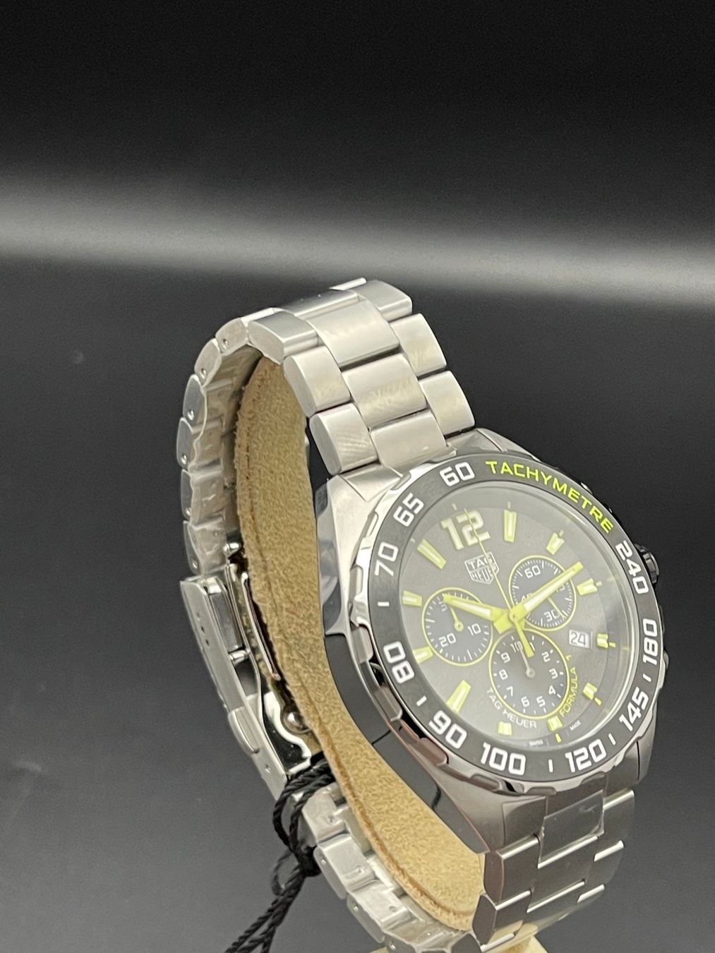 Tag Heuer Uhren: TAG Heuer Formula 1 Quartz CAZ101AG.BA0842 – Neu und originalverpackt aus Lugano von luganotopwatches 2