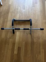 Türreck Reck Klimmzugstange Fitness Gerät guter Zustand