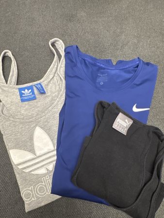 Sportshirts Adidas Nike Puma Grau Blau Schwarz Grösse S