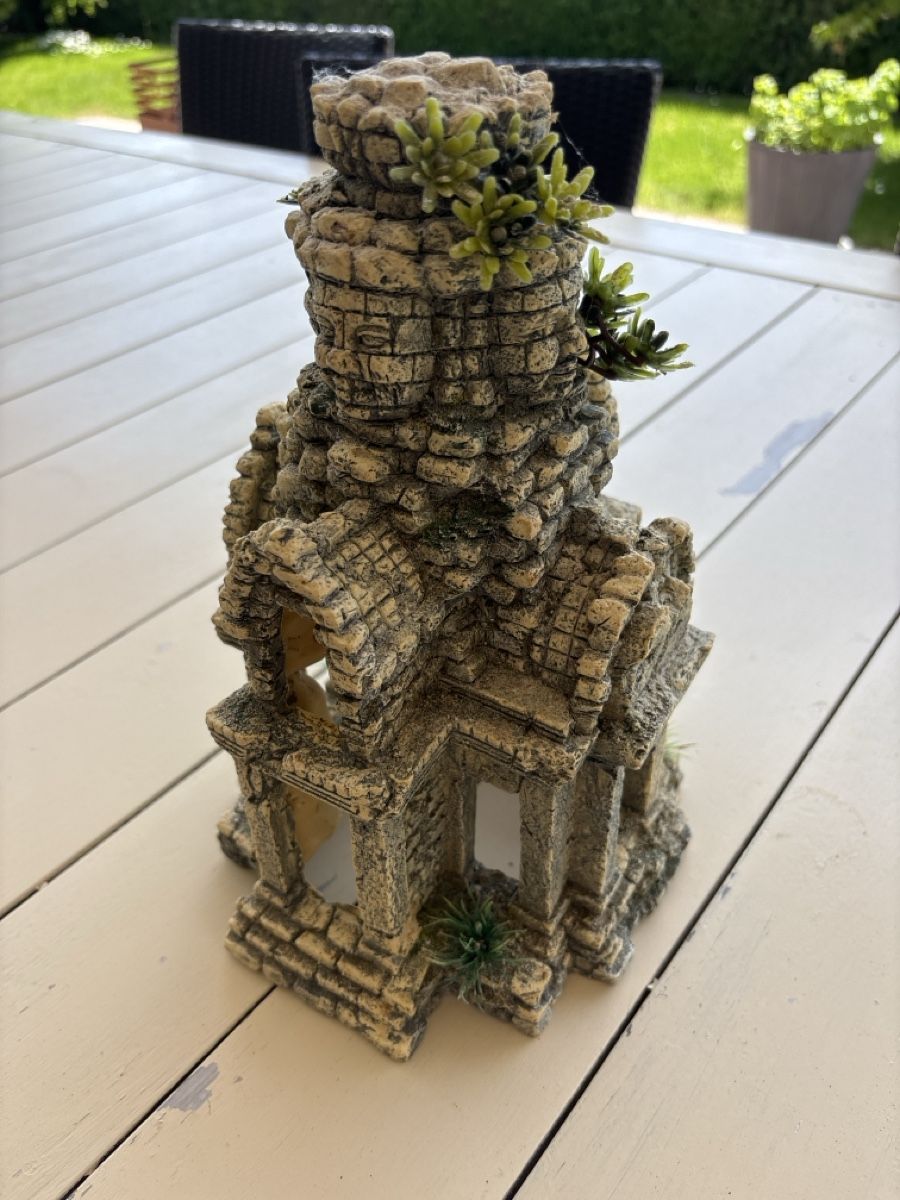 Alle Dekorationen: Kleiner Tempel für Aquarium – Gebraucht aus Aarwangen von tri_vr92 1
