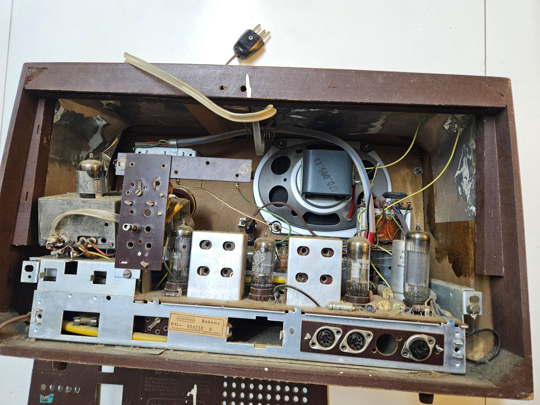 Radios: Radio Oldtimer Nord-Mende Boheme – D'occasion à Bülach par Steinmaler98 4
