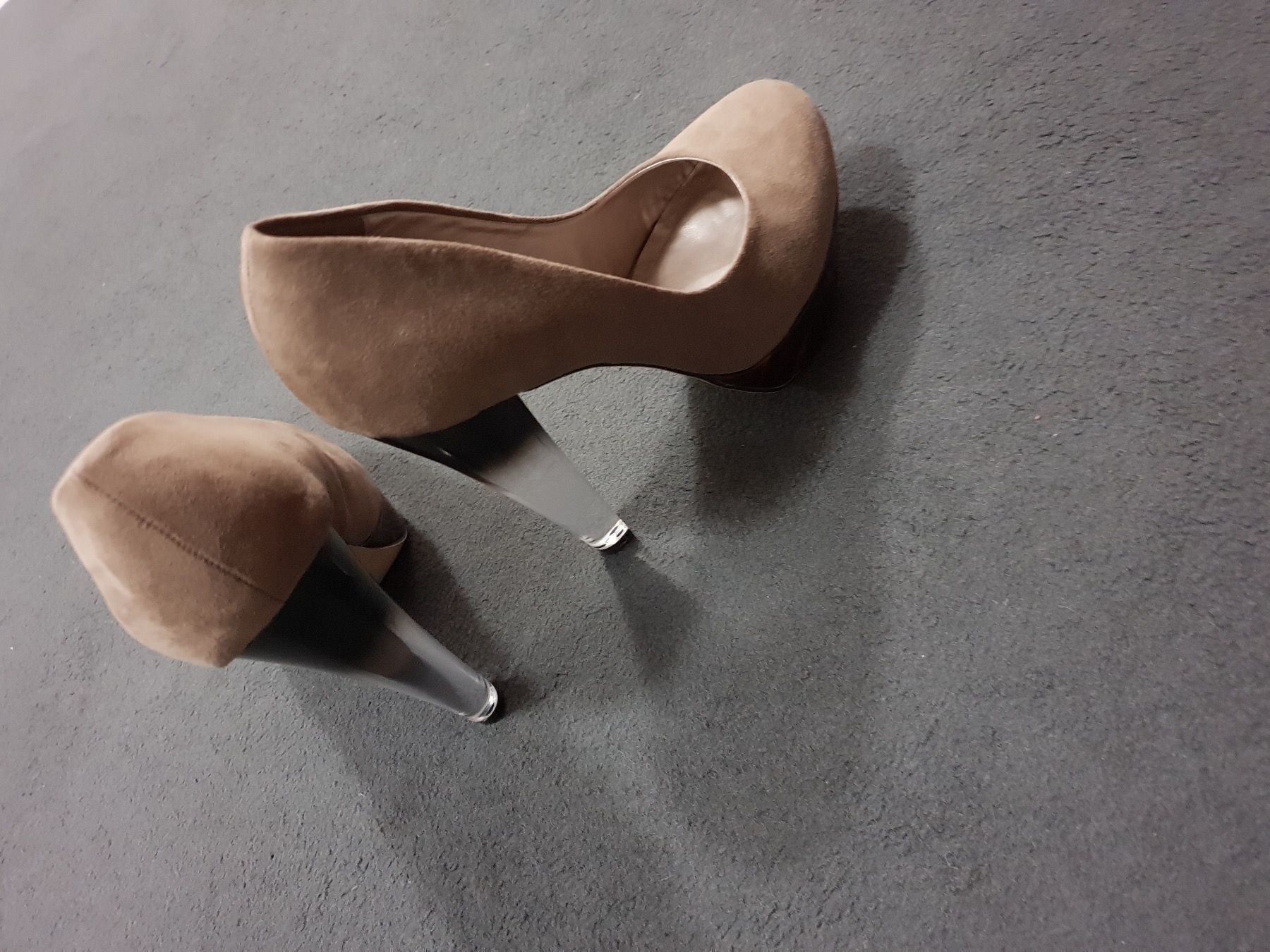 Scarpe da donna: Damenschuhe Pumps/High Heels         Gr. 37 – Nuovo e nell'imballaggio originale da Zürich venduto da LIQUIDATOR.CP 2
