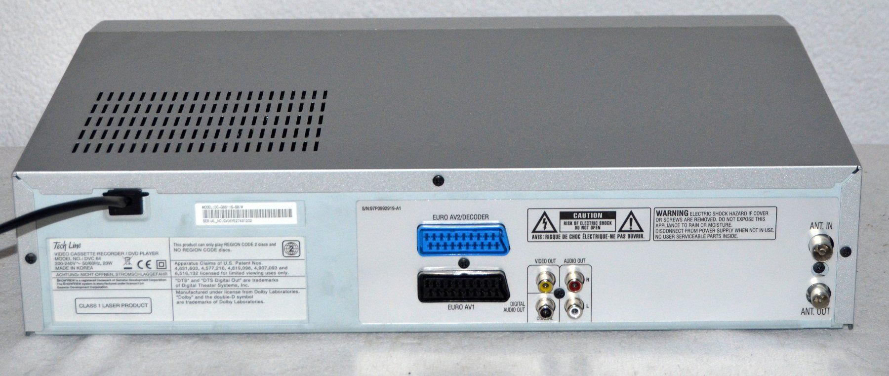 Registratori: Videorecorder VHS TechLine DVC64 magnétoscope – Usato da Collonges venduto da arashee 2
