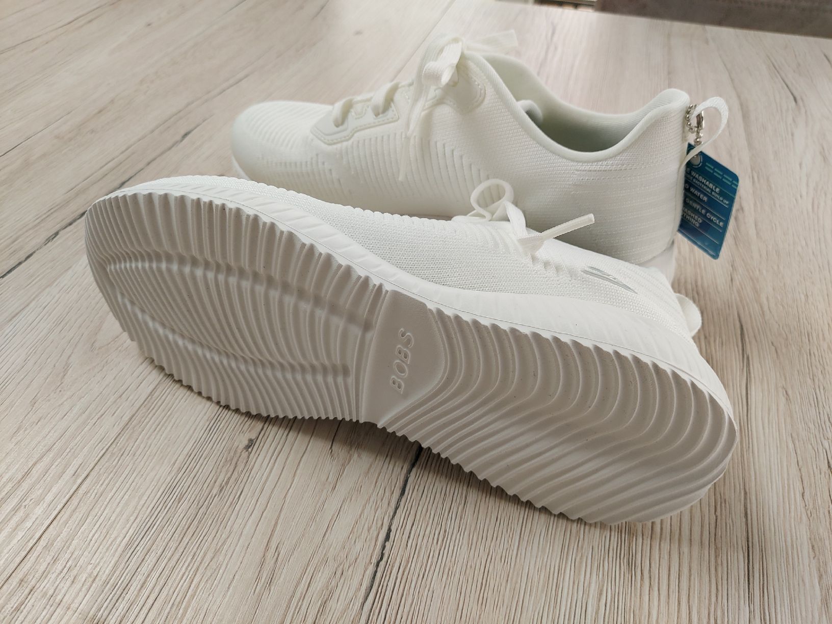 Skechers Scarpe da donna: Skechers BOBS SQUAD - Sneaker low - white Grösse 38 – Nuovo e nell'imballaggio originale da Aedermannsdorf venduto da DaniB81 3