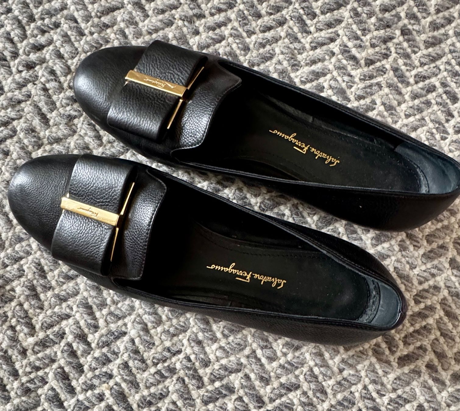 Salvatore Ferragamo Scarpe da donna: Chaussures Salvatore Ferragamo – Nuovo (secondo la descrizione) da Genève venduto da inf_2ggr 1