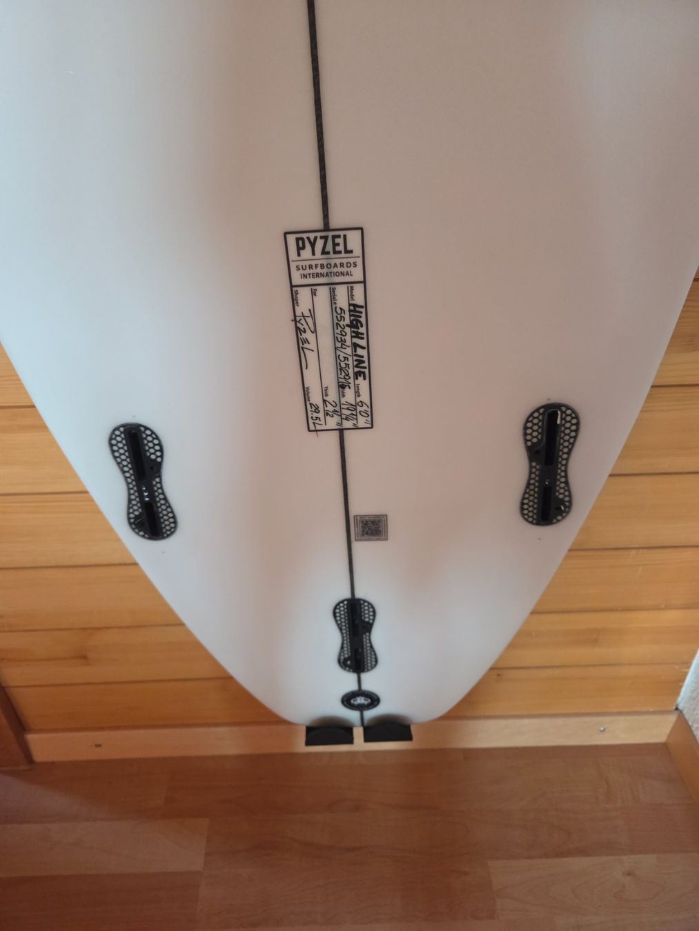 Surfboards & Schwimmbrette: Surfboard 6.0 – Neu und originalverpackt aus Tschingel von Olivia.S 1