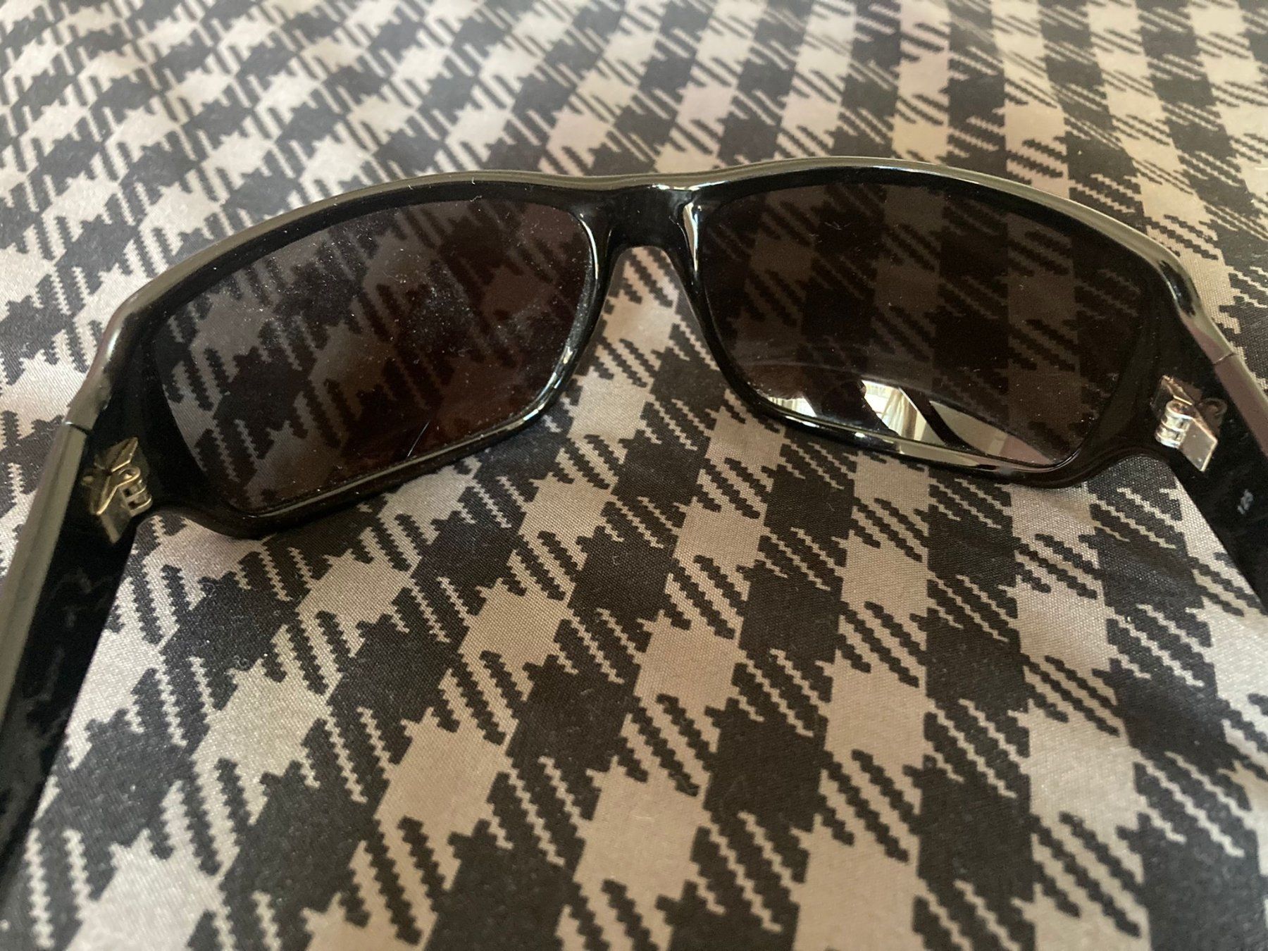Calvin Klein Occhiali & Lenti: Sonnenbrille Calvin Klein – Usato da St. Moritz venduto da Fra_90 1