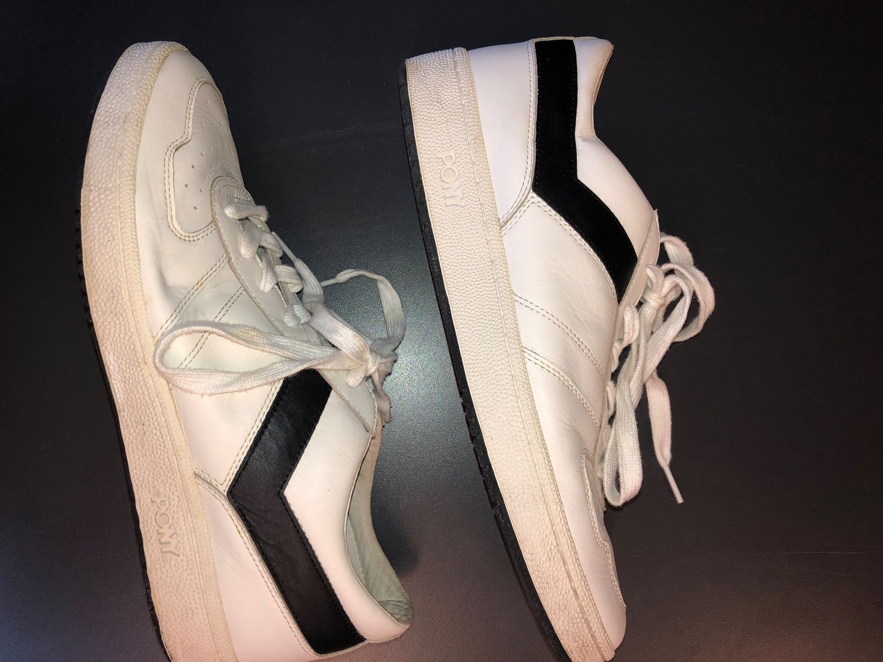 Pony Scarpe da uomo: Weisse Pony Sneakers, Grösse 44 – Usato da Bremgarten b. Bern venduto da eblake
