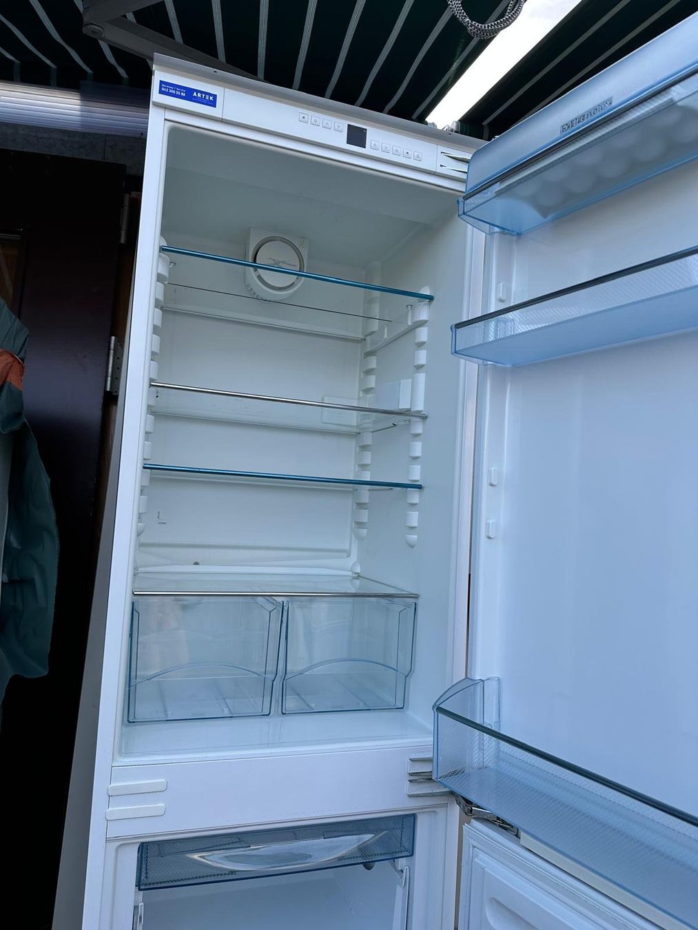 Electrolux Frigoriferi: Kühlschrank Einbaukühlschrank Electrolux CH-Norm – Usato da Spreitenbach venduto da Space_X 6